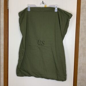 Military laundry bag